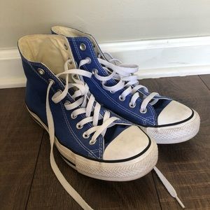 Royal blue converse high tops size 9 woman, 7 men